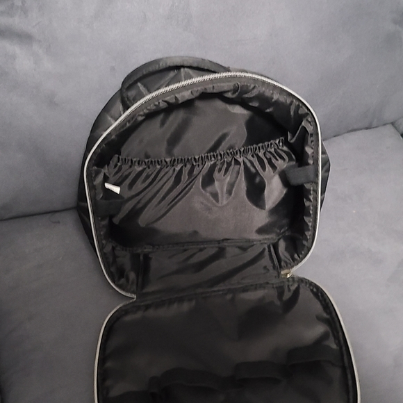 Makeup bag - Picture 3 of 3